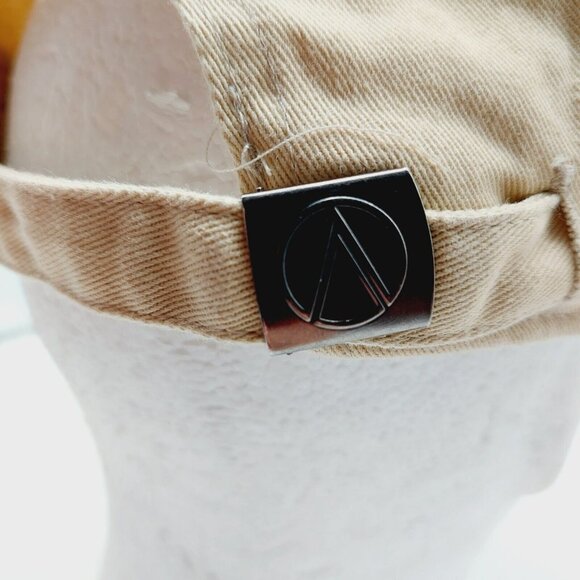 Tan Hat With Embroidered Pineapple Strapback North & Acrux - Picture 6 of 9